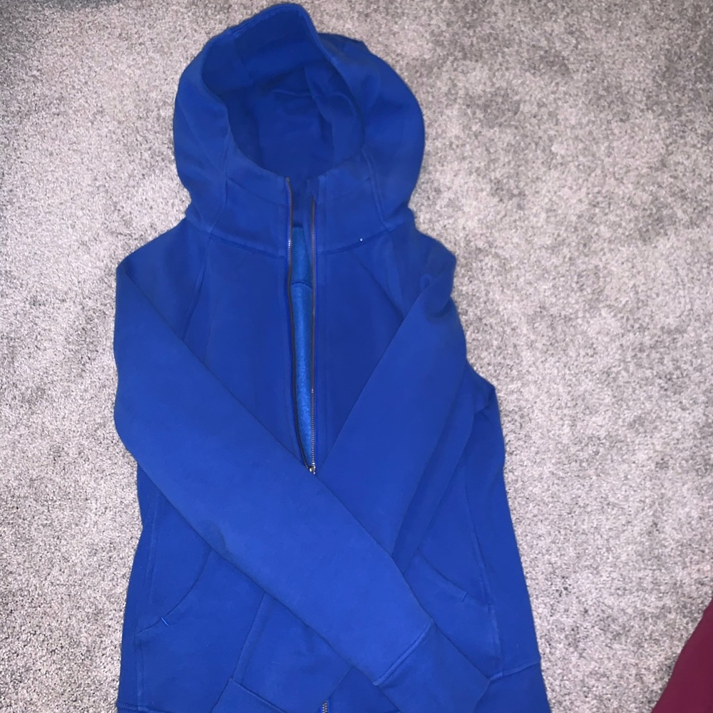Lulu scuba hoodie. Duke blue. Size 8